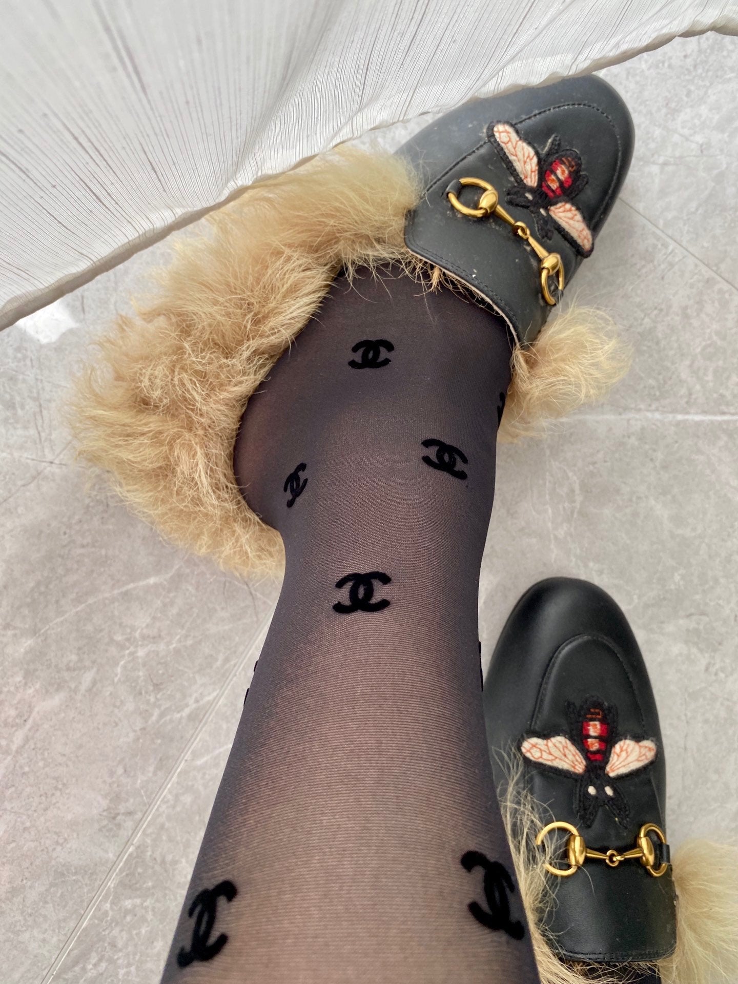 CC high-end flocked logo haute couture pantyhose