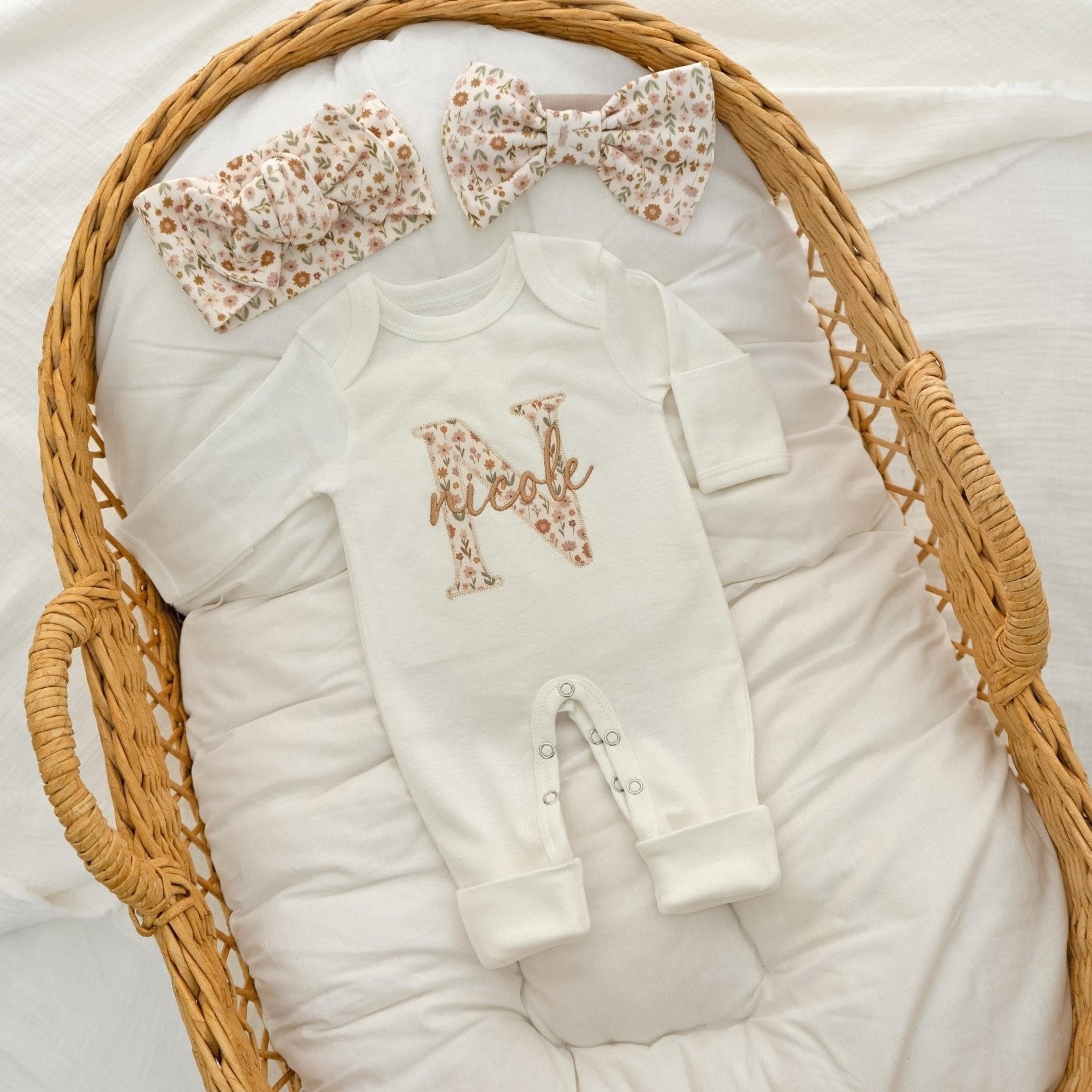 Baby Girl Coming Home Outfit, Newborn Baby Girl Outfit Personalized, Hospital Set Monogrammed
