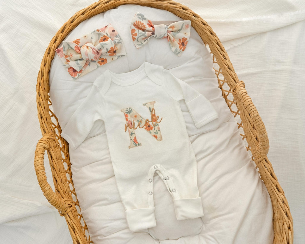 Baby Girl Coming Home Outfit Vintage Floral, Baby Shower Gift, Newborn Baby Girl Outfit Personalized